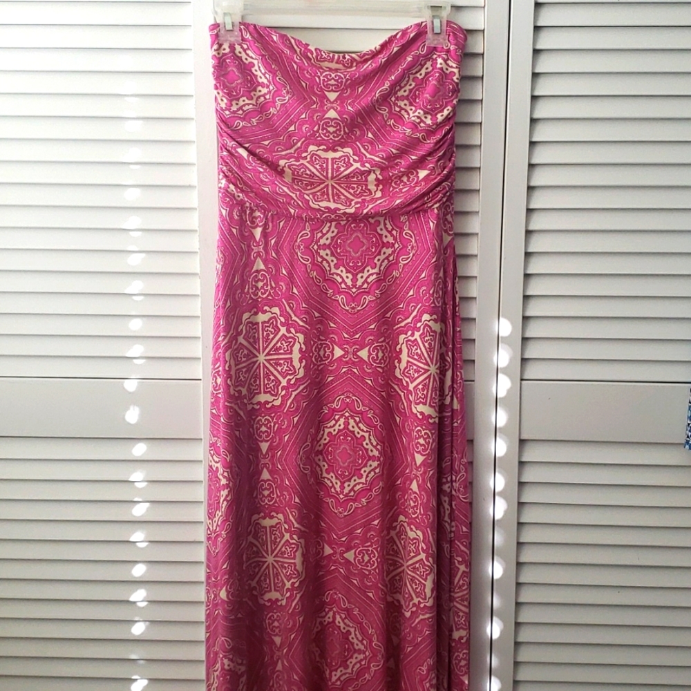Strapless dress